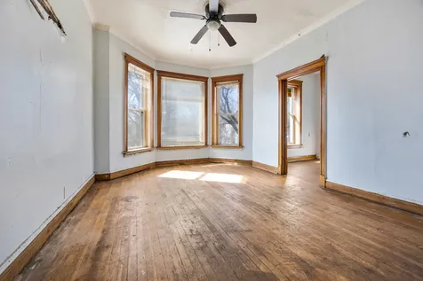 7241 South Yale Avenue Chicago IL 60621