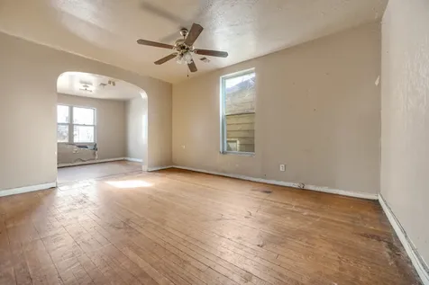 7241 South Yale Avenue Chicago IL 60621