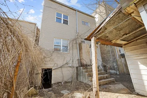 7241 South Yale Avenue Chicago IL 60621