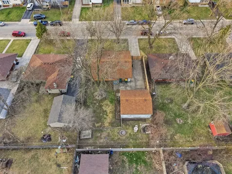 2212 West Capri Avenue Joliet IL 60436