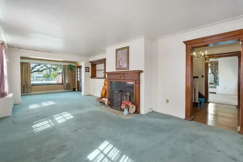 2210 30TH Street Rock Island IL 61201