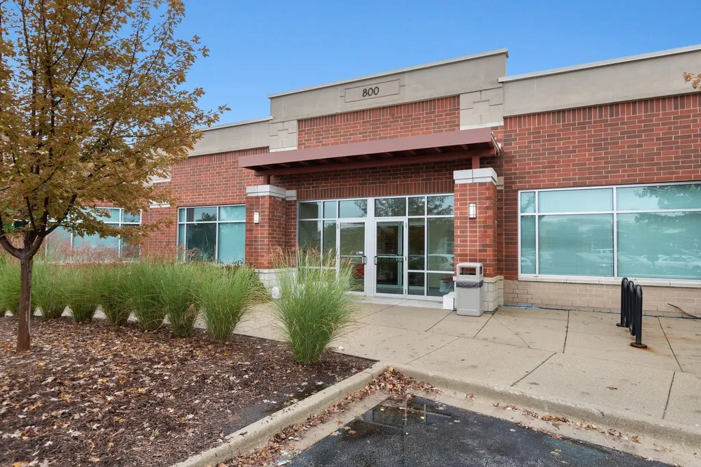 800 East Woodfield Road Schaumburg IL 60173