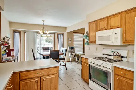 136 Harvest Glenn Drive Davis Junction IL 61020