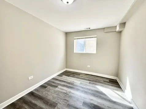 4630 South Honore Street Chicago IL 60609