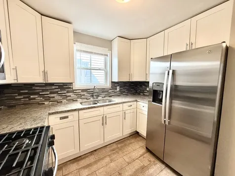 4630 South Honore Street Chicago IL 60609
