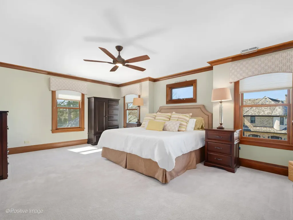 652 South Fairview Avenue Elmhurst IL 60126