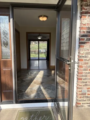 1209 Appaloosa Trail Mchenry IL 60051