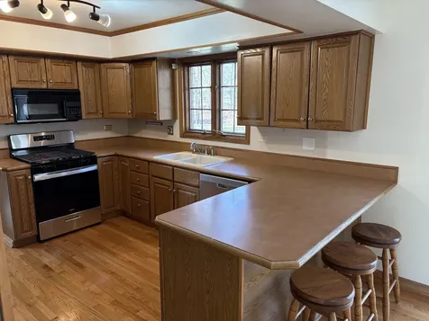 1209 Appaloosa Trail Mchenry IL 60051