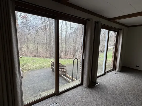 1209 Appaloosa Trail Mchenry IL 60051