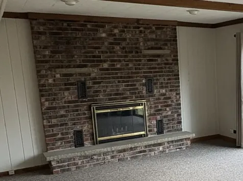 1209 Appaloosa Trail Mchenry IL 60051