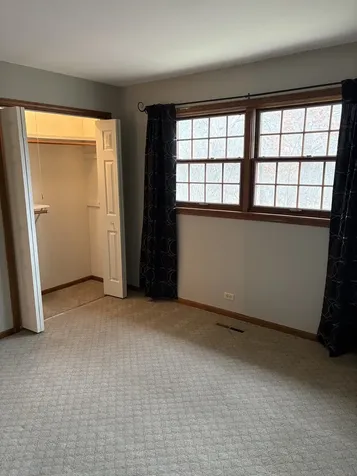 1209 Appaloosa Trail Mchenry IL 60051