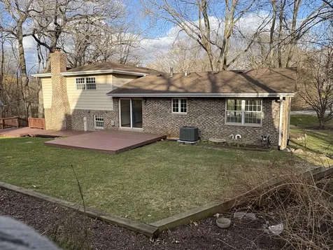 1209 Appaloosa Trail Mchenry IL 60051