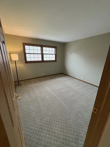 1209 Appaloosa Trail Mchenry IL 60051