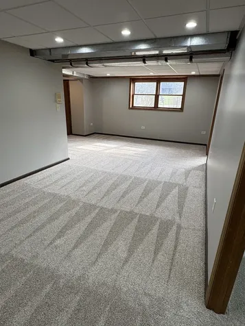 1209 Appaloosa Trail Mchenry IL 60051