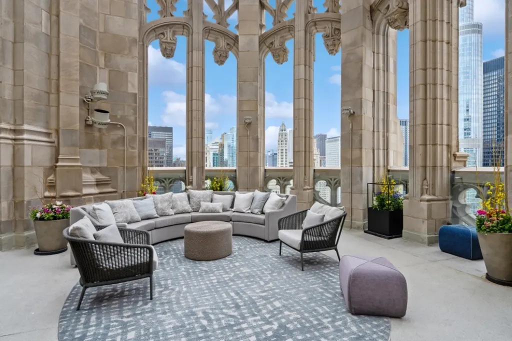 435 North Michigan Avenue Chicago IL 60611
