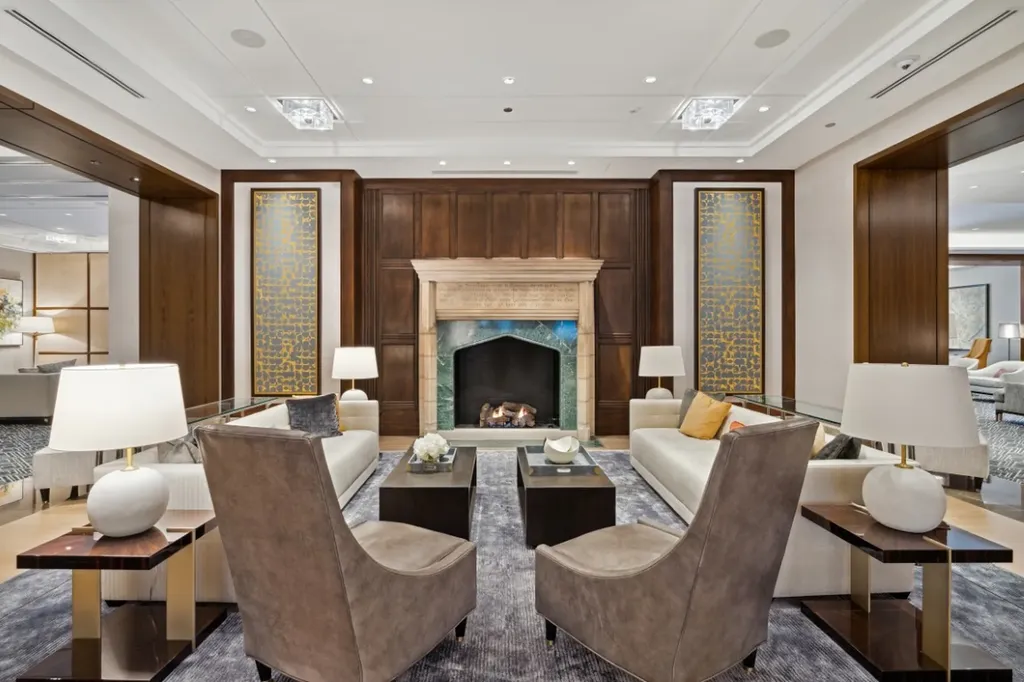 435 North Michigan Avenue Chicago IL 60611