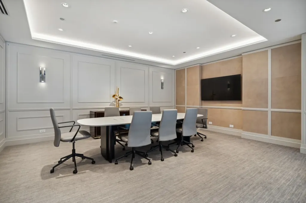 435 North Michigan Avenue Chicago IL 60611