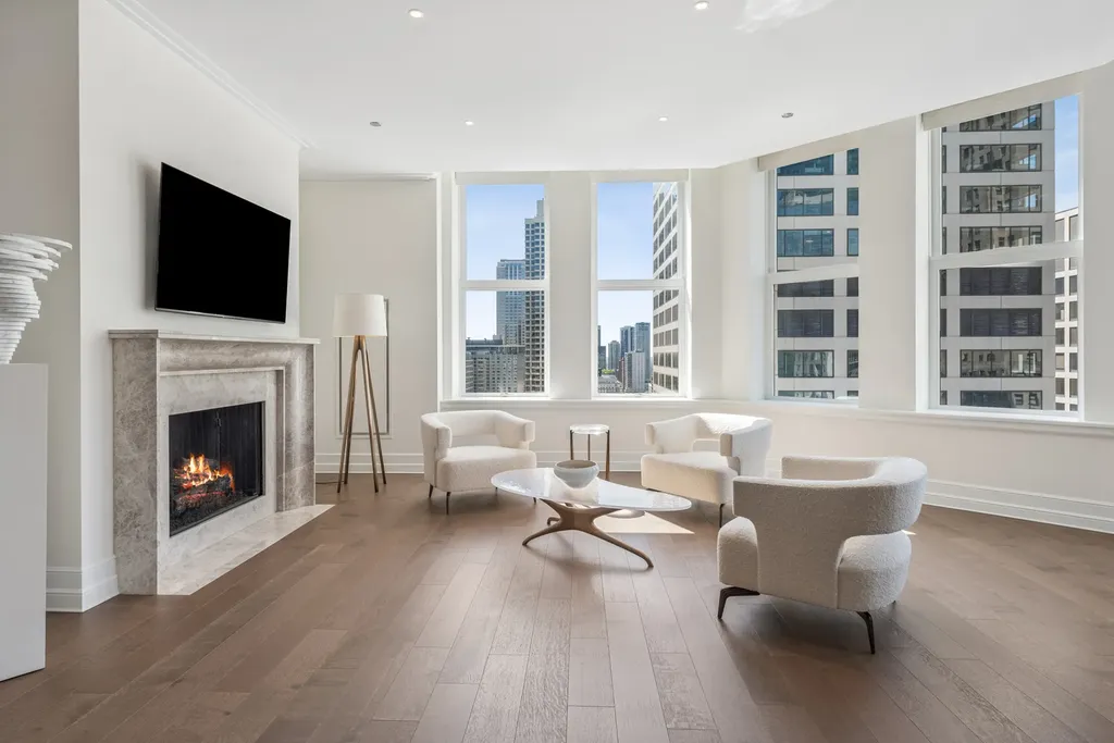 435 North Michigan Avenue Chicago IL 60611