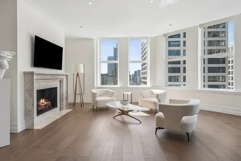 435 North Michigan Avenue Chicago IL 60611