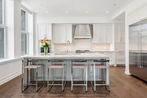 435 North Michigan Avenue Chicago IL 60611