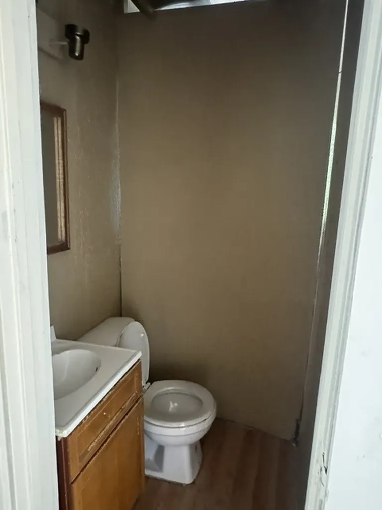 4445 West Maypole Avenue Chicago IL 60624