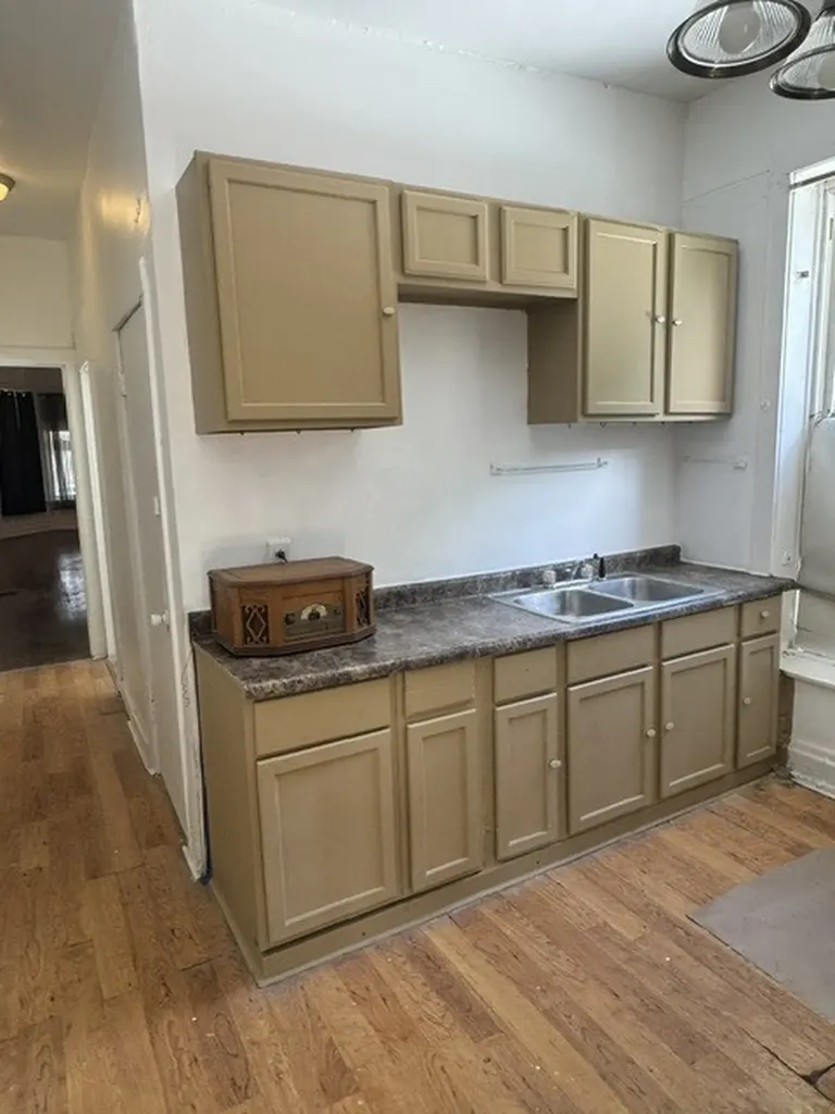 4445 West Maypole Avenue Chicago IL 60624