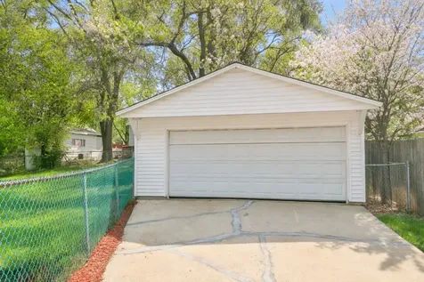 164 Galewood Drive Bolingbrook IL 60440