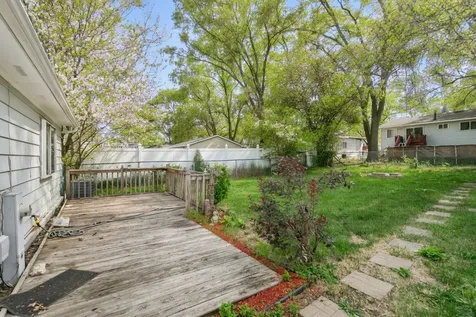 164 Galewood Drive Bolingbrook IL 60440