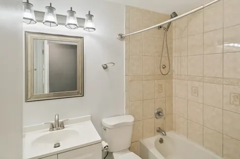 164 Galewood Drive Bolingbrook IL 60440