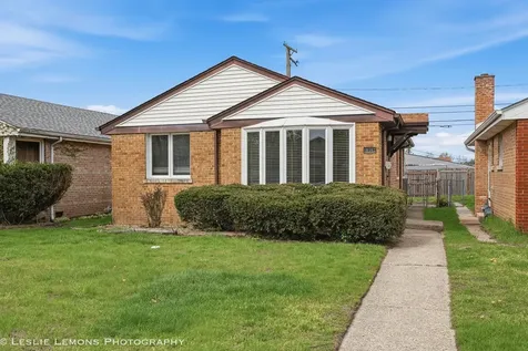 10142 South California Avenue Evergreen Park IL 60805