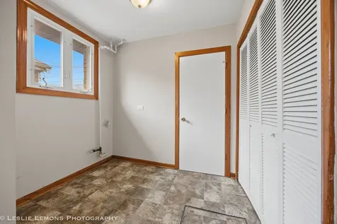 10142 South California Avenue Evergreen Park IL 60805