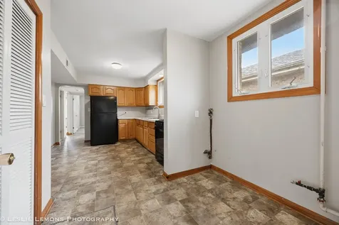 10142 South California Avenue Evergreen Park IL 60805