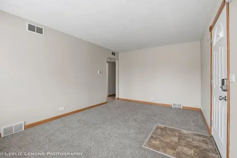 10142 South California Avenue Evergreen Park IL 60805