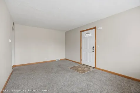 10142 South California Avenue Evergreen Park IL 60805