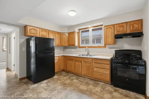 10142 South California Avenue Evergreen Park IL 60805
