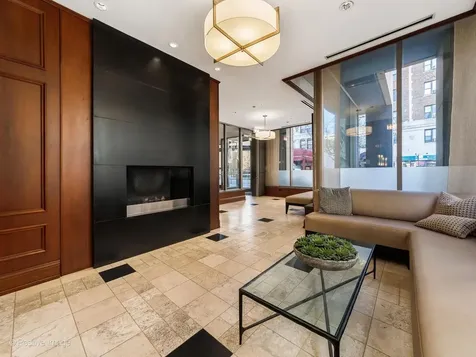 1035 North Dearborn Street Chicago IL 60610