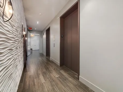 1035 North Dearborn Street Chicago IL 60610
