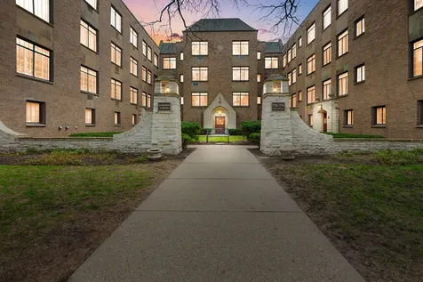 734 Noyes Street Evanston IL 60201