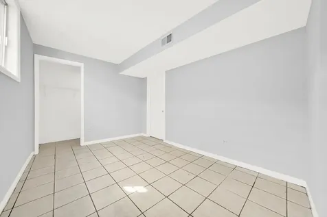 6425 South Racine Avenue Chicago IL 60609