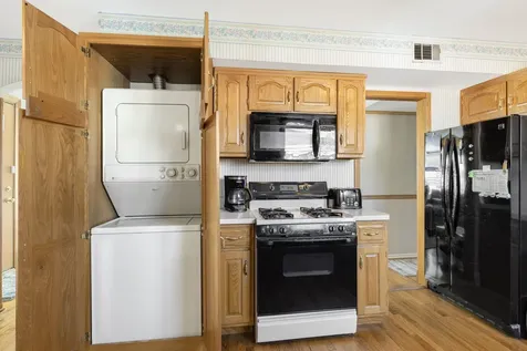 8400 South Knox Avenue Chicago IL 60652