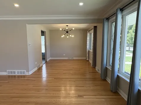 10824 Laramie Avenue Oak Lawn IL 60453