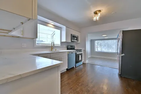 7142 North Keating Avenue Lincolnwood IL 60712