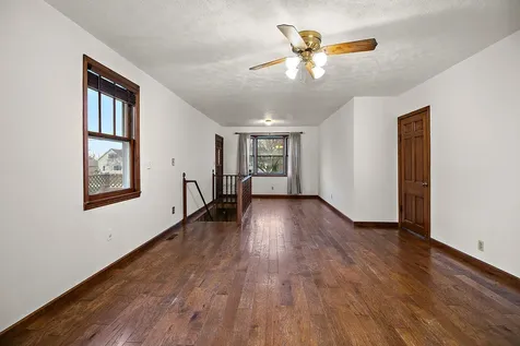203 East Lake Street Ashkum IL 60911