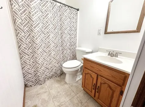 203 East Lake Street Ashkum IL 60911