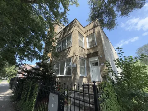 411 North Hamlin Avenue Chicago IL 60624