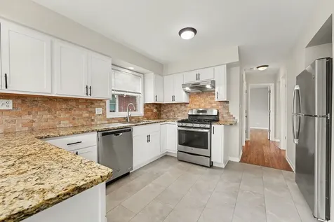 445 Luella Avenue Calumet City IL 60409