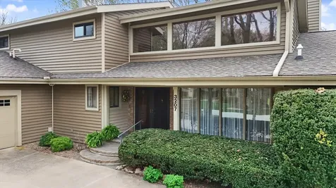 3207 Douglas Woods Drive Urbana IL 61802