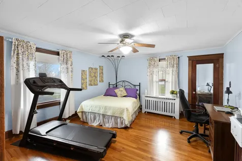205 East Lincoln Avenue Watseka IL 60970