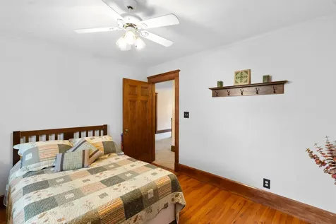205 East Lincoln Avenue Watseka IL 60970