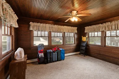 205 East Lincoln Avenue Watseka IL 60970